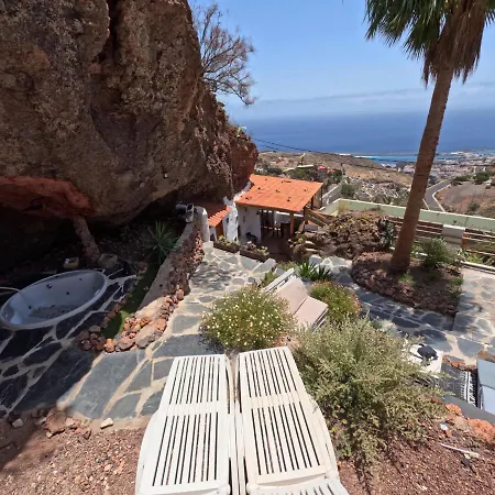 Alessia With Jacuzzi ,garden & Swimming Pool Santa Cruz de Tenerife